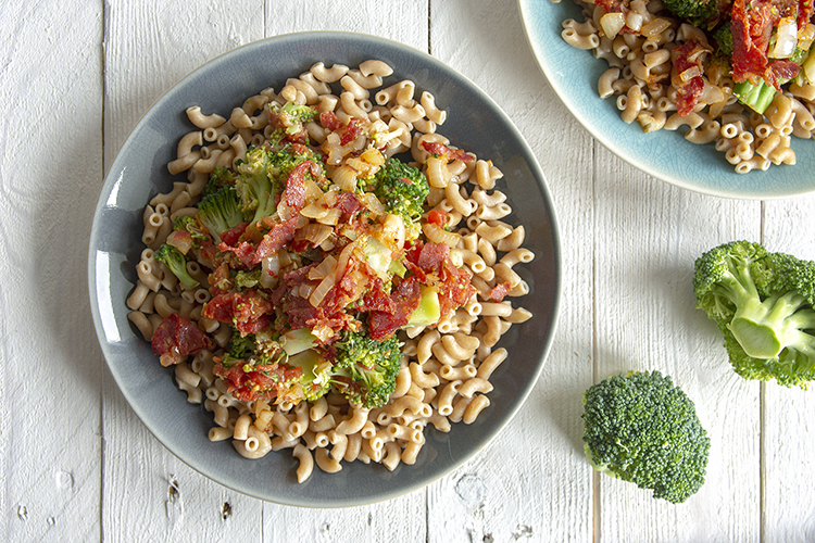 Snelle macaroni met salami