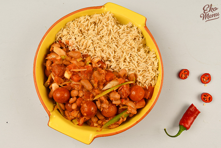 Indian hutspot with parsnip spicy tofu and chives