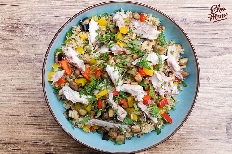 Quinoa met gerookte makreel