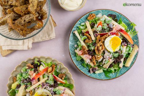 Waldorfsalade van bleekselderij