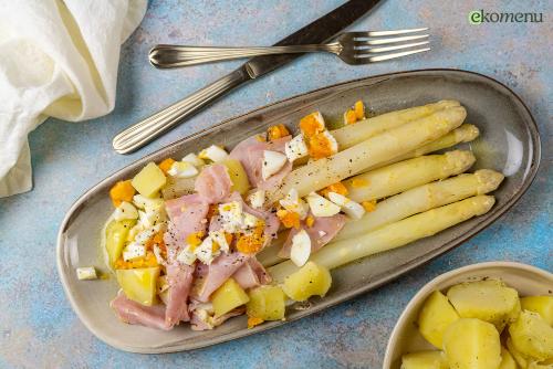 Klassieke asperges met ei mimosa