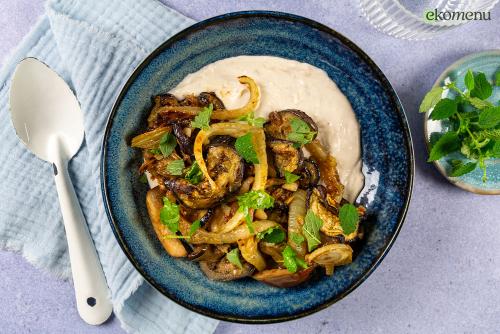 Gegrilde aubergine en venkel met feta-bonendip