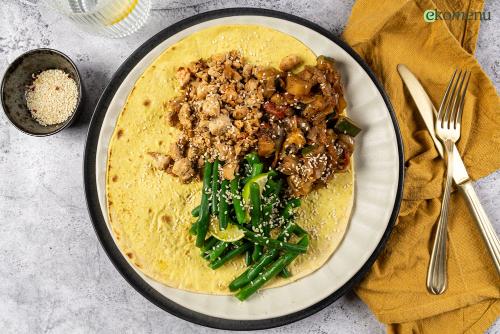 Roti met scrambled tofu en limoen-sperziebonen