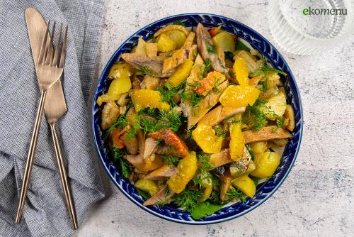 Warme aardappelsalade met gerookte haringkoninkjes