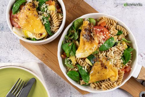 Crispy mozzarella omelet