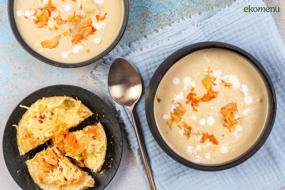 Zachte bloemkoolvelouté met miso en kimchi-melt