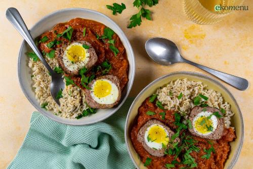Vogelnestjes met tomatensaus