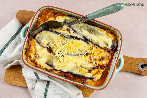 Keto Moussaka met aubergine en kipgehakt