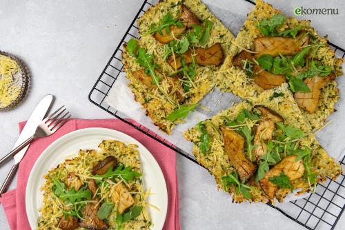 Keto bloemkoolpizza met koningsoesterzwam