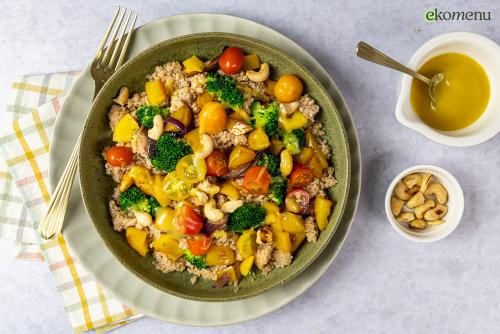 Kleurige couscous met broccoli