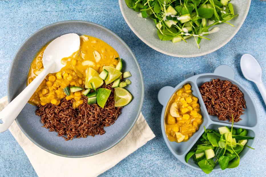 Licht pittige bananencurry met rode rijst