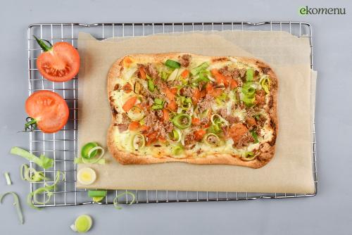 Flammkuchen met tonijn