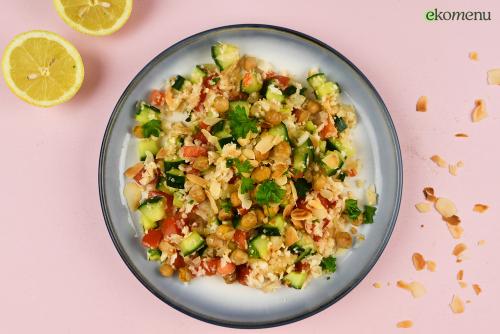 Bloemkool tabouleh met kikkererwten en pinda's