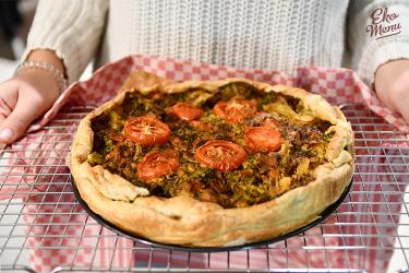 Vegan broccoli quiche