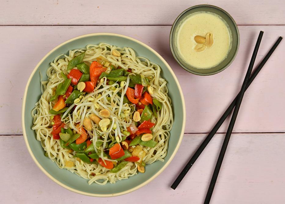Pittige cashew noodles