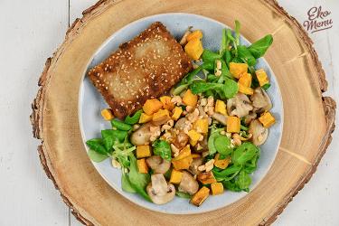 Souka burger met veldsla