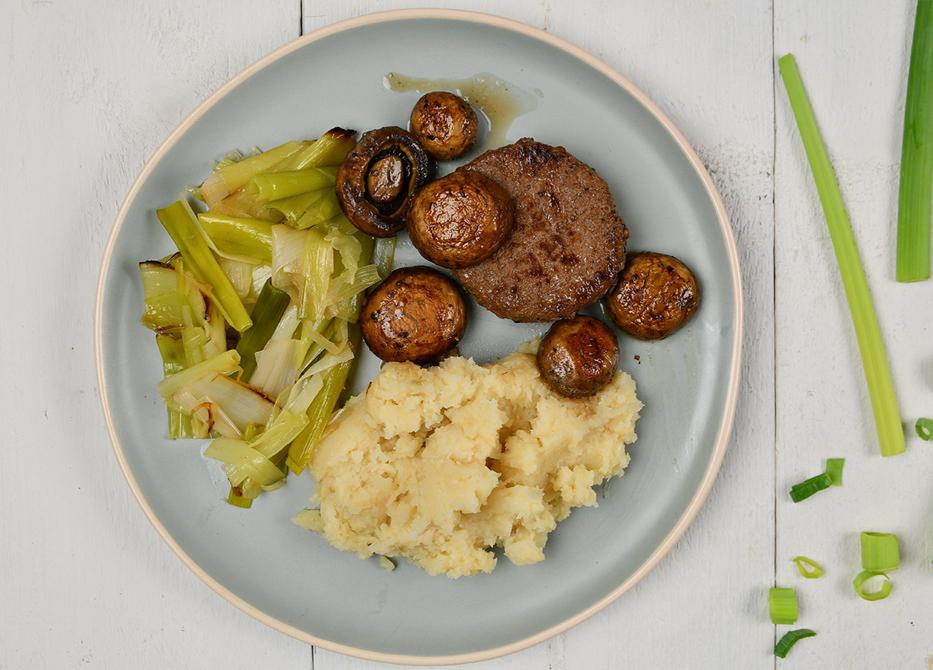 Kalfshamburgers met gesmoorde prei