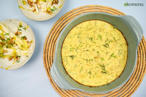 Keto Pastinaakfrittata met een witlofsalade