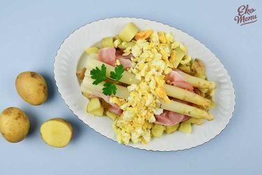 Klassieke asperges met ei
