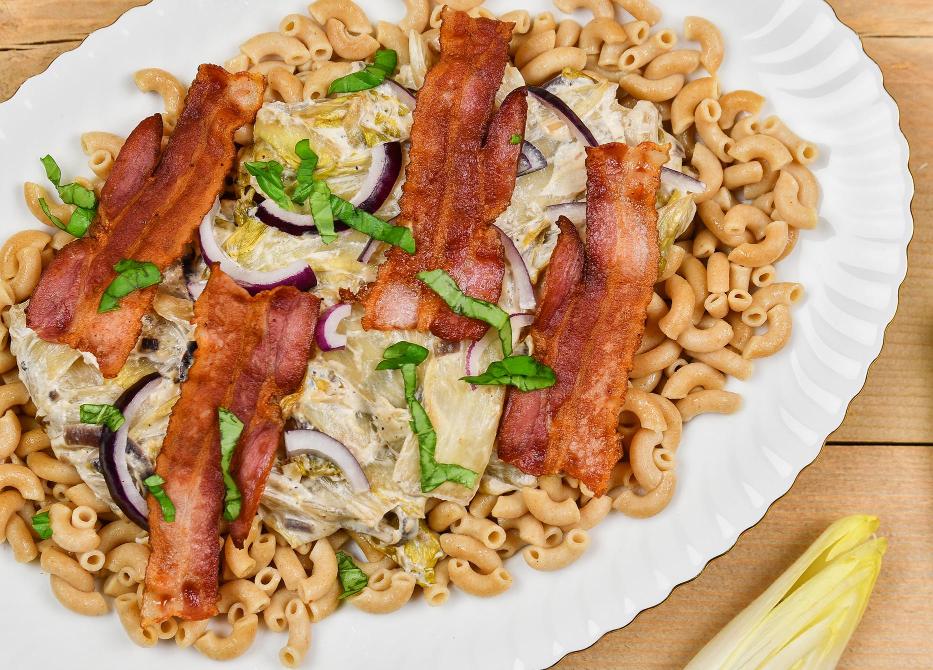 Macaroni met witlof roomsaus
