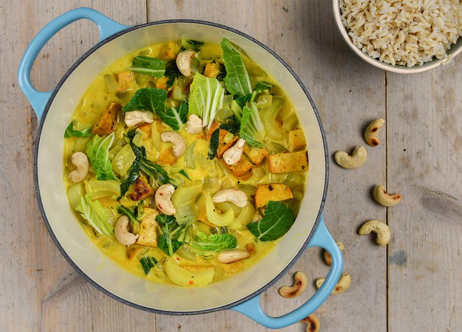 Curry met gekruide tofu