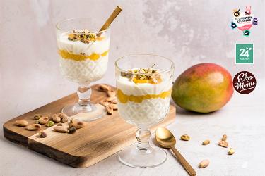 Shrikhand met mango couilis