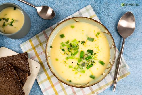 Romige soep met roggebrood