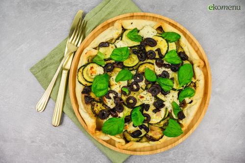 Hartige taart met courgette, geitenkaas