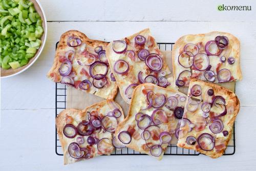 Klassieke flammkuchen met spek