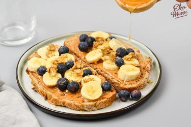 Pindakaas-banaan toast