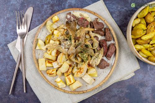 Biefreepjes met oesterzwam-roomsaus