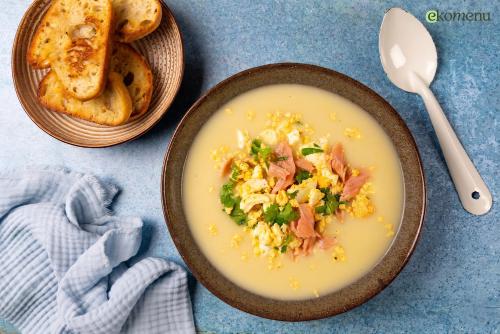 Aspergesoep met zalm