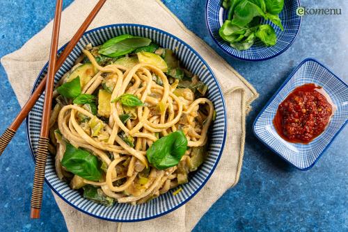  Makkelijke miso noodles