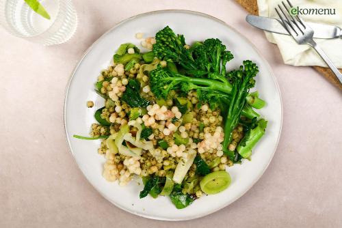 Frisse parelcouscous met bimi
