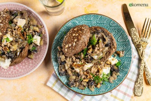 Gevulde woudbollen met venkel