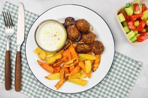 Falafelballetjes met frietjes