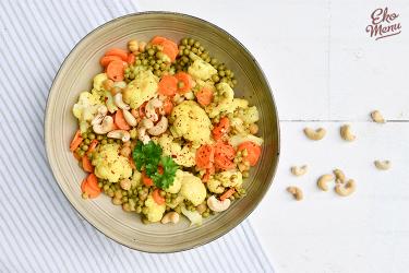 Bloemkoolcurry met cashewnoten