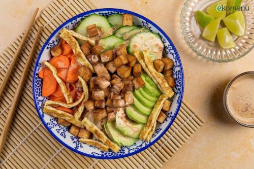 Kruidige 5 spices tofu bowl 