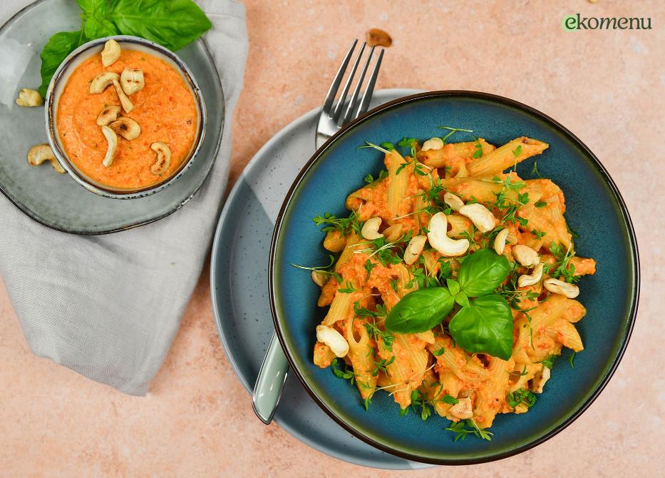 Roasted red pepper pasta